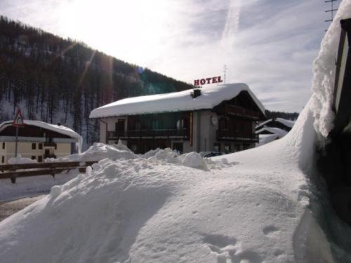 Hotel Sciatori Sestriere Exterior foto